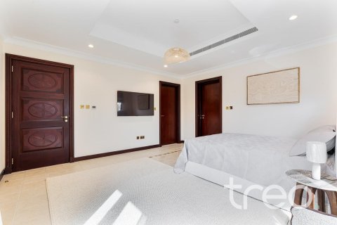 Снять в аренду виллу в Пальме Джумейре, Дубай: 4 спальни, 464.52м², № 120212 - фото 20