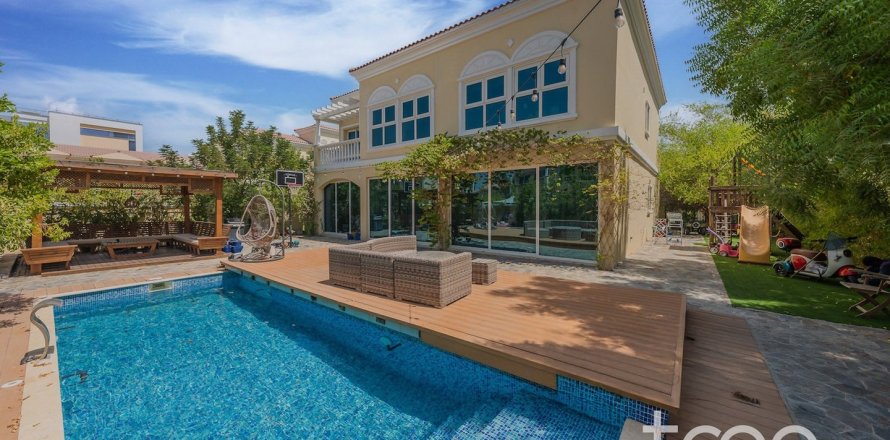 Вилла в Jumeirah Village Triangle, Дубай, 6 спален, 636.01м², № 120215