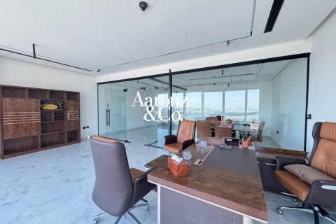 Снять в аренду офис в Бизнес-Бэе, Дубай: 80м², № 111532 - фото 7