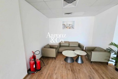 Снять в аренду офис в Бизнес-Бэе, Дубай: 134м², № 111530 - фото 11