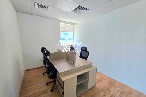 Снять в аренду офис в Бизнес-Бэе, Дубай: 134м², № 111530 - фото 12