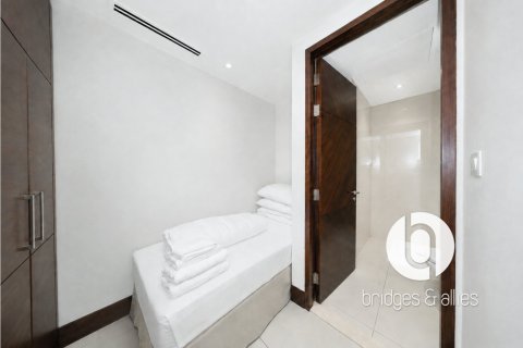 Apartamento en Downtown Dubai (Downtown Burj Dubai), Dubai, 3 dormitorios, 188 m², № 111529 - foto 5