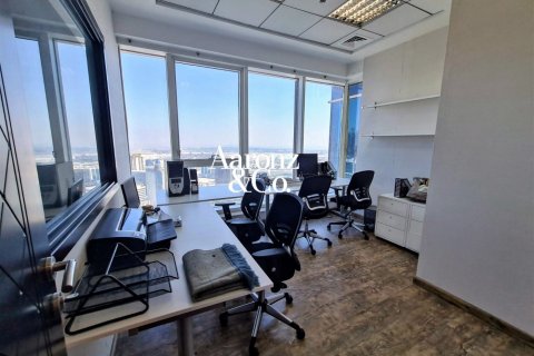 Снять в аренду офис в Бизнес-Бэе, Дубай: 87м², № 111533 - фото 4
