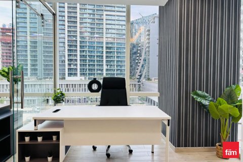 Снять в аренду офис в Бизнес-Бэе, Дубай: 41.2м², № 77972 - фото 4