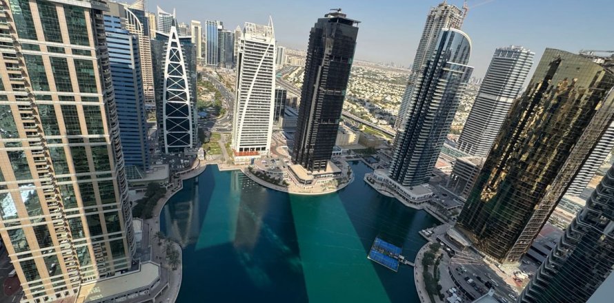 Apartment in Dubai 3 bedrooms, 137.3 sq.m. № 95596