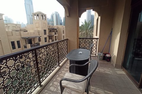 Снять в аренду квартиру в Old Town, Дубай: 2 спальни, 116.9м², № 95591 - фото 5