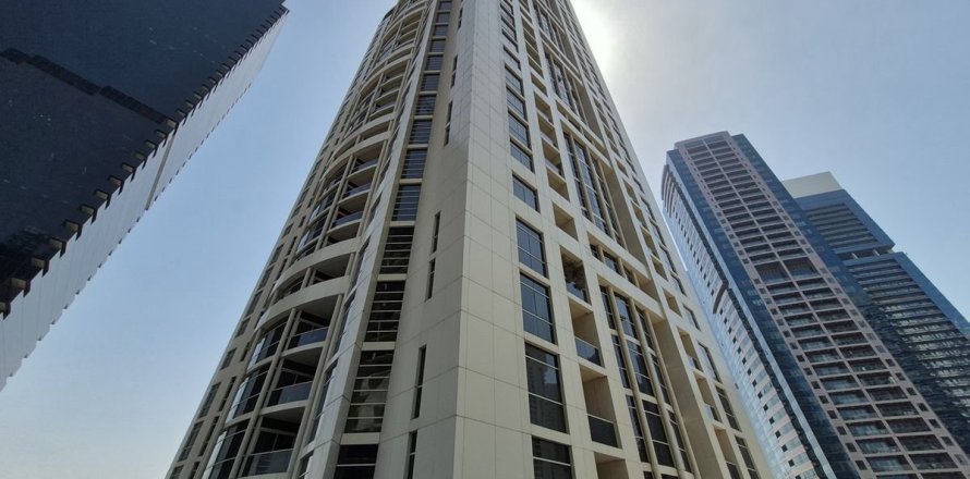 Apartment in Dubai 1 bedroom, 89.8 sq.m. № 109208