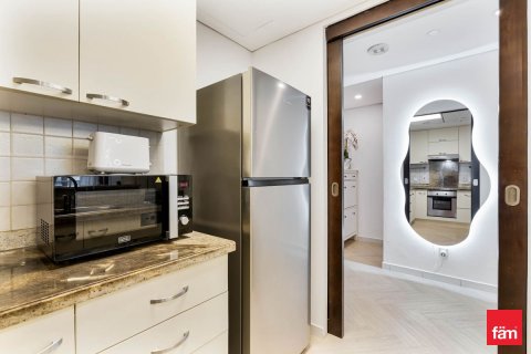 Apartment in Dubai Marina, Dubai 2 bedrooms, 117.9 sq.m. № 109206 - photo 17