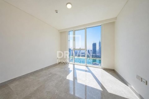 Penthouse in EMAAR Beachfront, Dubai Harbour, Dubai 4 bedrooms, 443.24 sq.m. № 138705 - photo 12