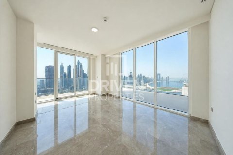 Penthouse in EMAAR Beachfront, Dubai Harbour, Dubai 4 bedrooms, 443.24 sq.m. № 138705 - photo 8