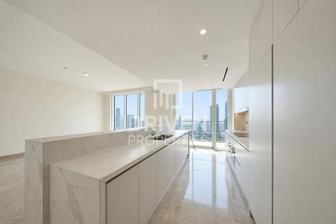 Penthouse in EMAAR Beachfront, Dubai Harbour, Dubai 4 bedrooms, 443.24 sq.m. № 138705 - photo 21