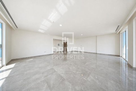 Penthouse in EMAAR Beachfront, Dubai Harbour, Dubai 4 bedrooms, 443.24 sq.m. № 138705 - photo 3