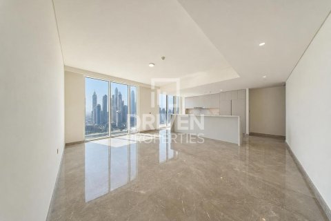 Penthouse in EMAAR Beachfront, Dubai Harbour, Dubai 4 bedrooms, 443.24 sq.m. № 138705 - photo 5