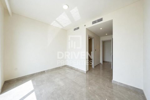 Penthouse in EMAAR Beachfront, Dubai Harbour, Dubai 4 bedrooms, 443.24 sq.m. № 138705 - photo 10