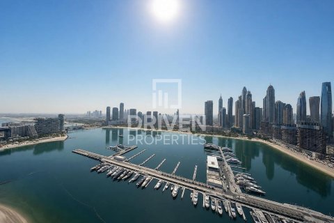 Penthouse in EMAAR Beachfront, Dubai Harbour, Dubai 4 bedrooms, 443.24 sq.m. № 138705 - photo 26