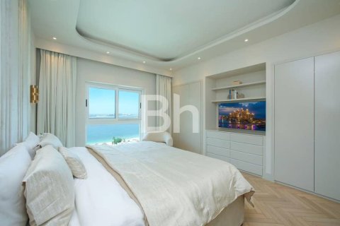 Apartment in Palm Jumeirah, Dubai 2 bedrooms, 161 sq.m. № 21519 - photo 7