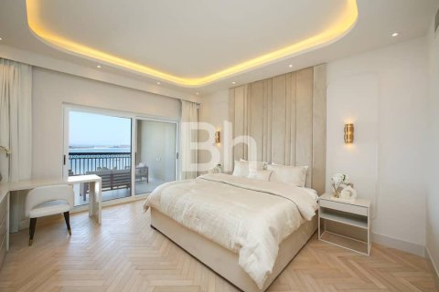 Apartment in Palm Jumeirah, Dubai 2 bedrooms, 161 sq.m. № 21519 - photo 5