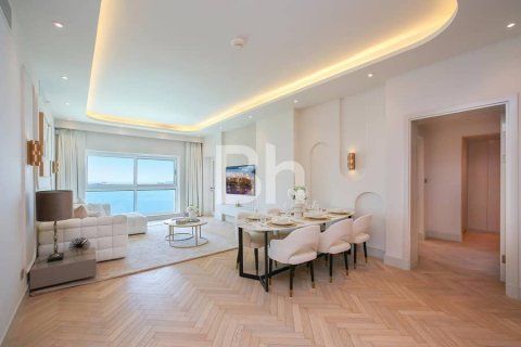 Apartment in Palm Jumeirah, Dubai 2 bedrooms, 161 sq.m. № 21519 - photo 24