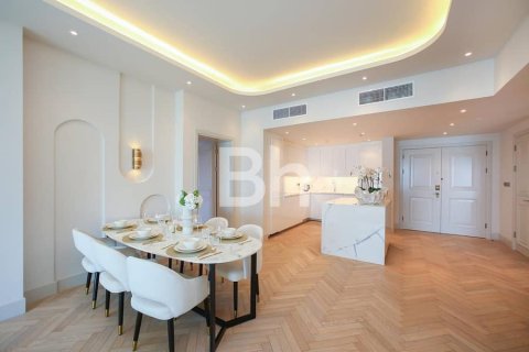 Apartment in Palm Jumeirah, Dubai 2 bedrooms, 161 sq.m. № 21519 - photo 14