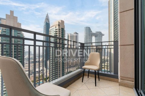 Apartamento en Standpoint Towers, Downtown Dubai (Downtown Burj Dubai), Dubai, 2 dormitorios, 101.17 m², № 126294 - foto 22
