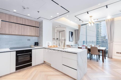 Apartamento en Standpoint Towers, Downtown Dubai (Downtown Burj Dubai), Dubai, 2 dormitorios, 101.17 m², № 126294 - foto 10