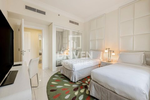 Apartment in Downtown Dubai (Downtown Burj Dubai), Dubai 2 bedrooms, 129.32 sq.m. № 126296 - photo 8