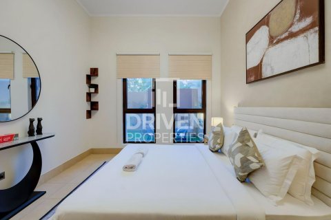 Apartment in Downtown Dubai (Downtown Burj Dubai), Dubai 1 bedroom, 105.07 sq.m. № 126295 - photo 10