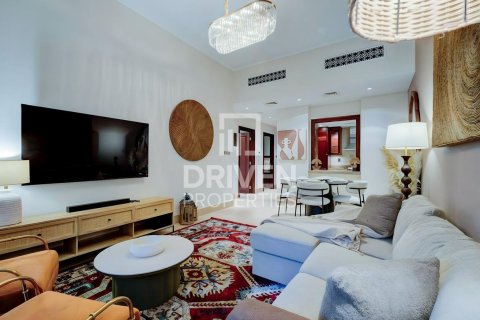 Apartment in Downtown Dubai (Downtown Burj Dubai), Dubai 1 bedroom, 105.07 sq.m. № 126295 - photo 4