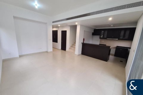 Maison de ville à Dubai Land, Dubai, 3 chambres, 211 m², № 91312 - photo 3