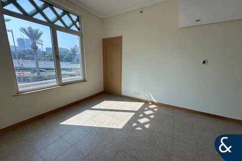 Apartment in Shoreline Apartments, Palm Jumeirah, Dubai 3 bedrooms, 207 sq.m. № 91316 - photo 20