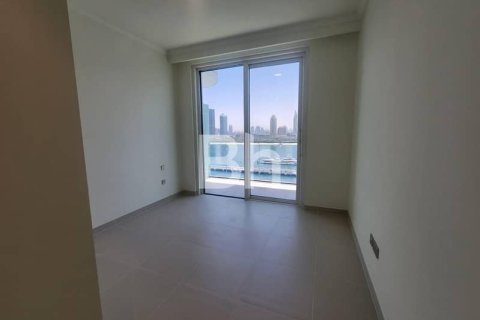 Apartment in Dubai Harbour, Dubai 3 bedrooms, 180 sq.m. № 56681 - photo 10