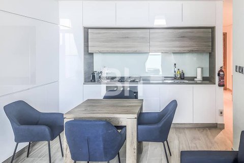 Apartment in Dubai Marina, Dubai 1 bedroom, 55 sq.m. № 57232 - photo 14