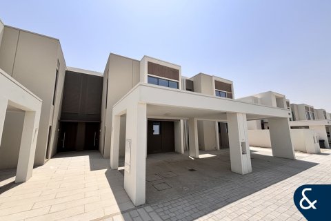 Townhouse in The Valley, Dubai 3 bedrooms, 174 sq.m. № 75094 - photo 1