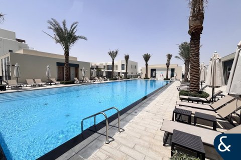 Townhouse in The Valley, Dubai 3 bedrooms, 174 sq.m. № 75094 - photo 16