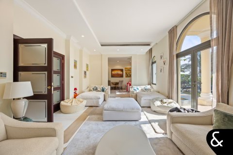 Villa à Signature Villas, Palm Jumeirah, Dubai, 6 chambres, 650 m², № 75092 - photo 8