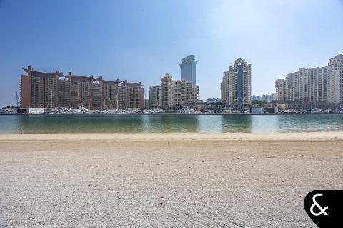 Villa à Signature Villas, Palm Jumeirah, Dubai, 6 chambres, 650 m², № 75092 - photo 21