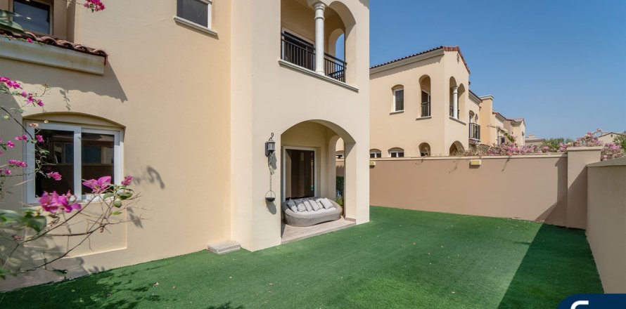 Villa à Casa Viva, Serena, Dubai, 3 chambres, 211 m², № 75086
