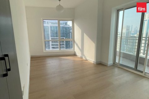 Apartment in Dubai 3 bedrooms, 145.7 sq.m. № 133150 - photo 17