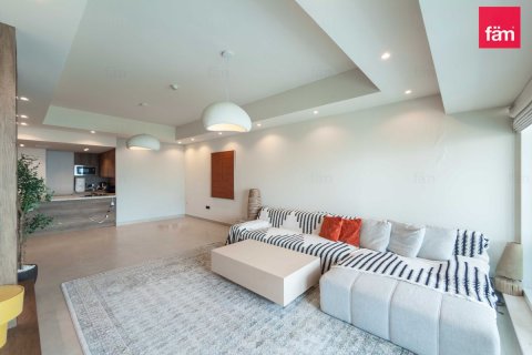 Apartment in Business Bay, Dubai 2 bedrooms, 136.7 sq.m. № 133152 - photo 18