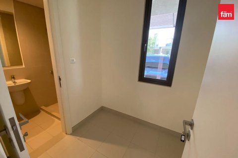 Villa à Dubai, 4 chambres, 242.1 m², № 133153 - photo 3