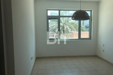 Снять в аренду квартиру в Дубае: 2 спальни, 160м², № 58646 - фото 4