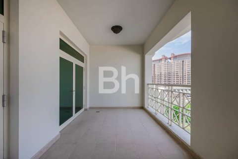 Снять в аренду квартиру в Пальме Джумейре, Дубай: 2 спальни, 186м², № 58648 - фото 9