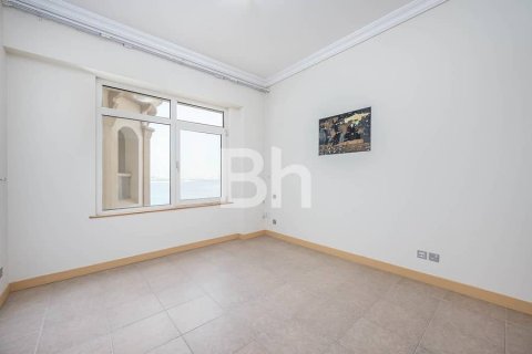 Снять в аренду квартиру в Пальме Джумейре, Дубай: 2 спальни, 186м², № 58648 - фото 7