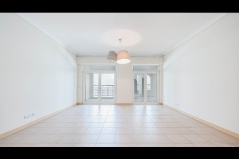 Снять в аренду квартиру в Пальме Джумейре, Дубай: 2 спальни, 186м², № 58648 - фото 17