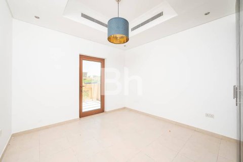 Villa in Al Furjan, Dubai 3 bedrooms, 600 sq.m. № 57742 - photo 14