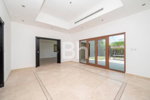 Villa in Al Furjan, Dubai 3 bedrooms, 600 sq.m. № 57742 - photo 21