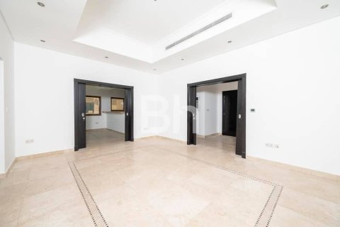 Villa in Al Furjan, Dubai 3 bedrooms, 600 sq.m. № 57742 - photo 8