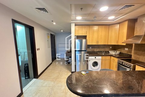 Apartamento en Jumeirah Lake Towers, Dubai, 2 dormitorios, 91 m², № 121678 - foto 11