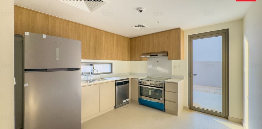 Villa en Dubai, 3 dormitorios, 282 m², № 59039