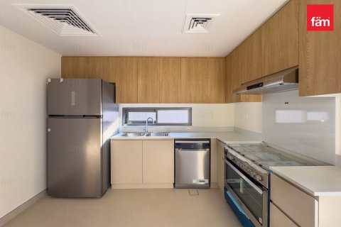 Villa en Dubai, 3 dormitorios, 282 m², № 59039 - foto 2